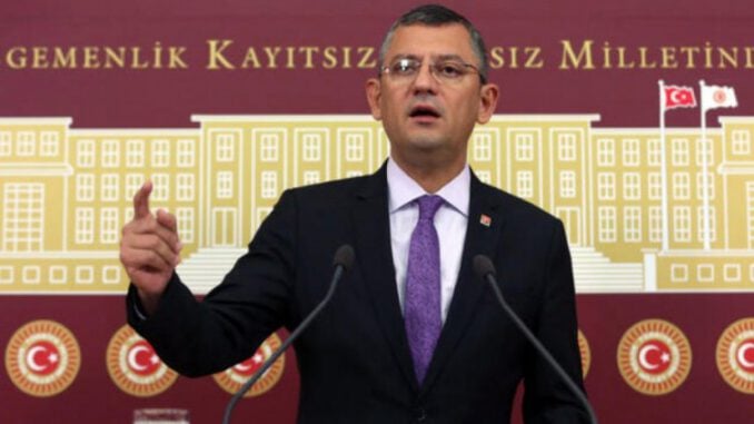 CHP'li Özel, Tepki Gören Kanun Teklifini Geri Çekti