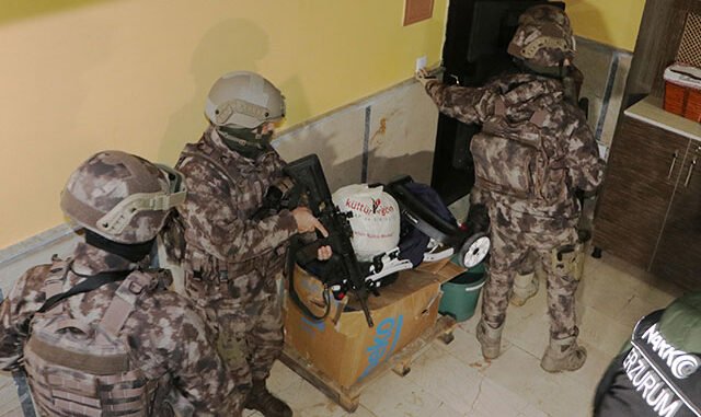 Erzurum'da Uyuşturucu Satıcılarına Operasyon