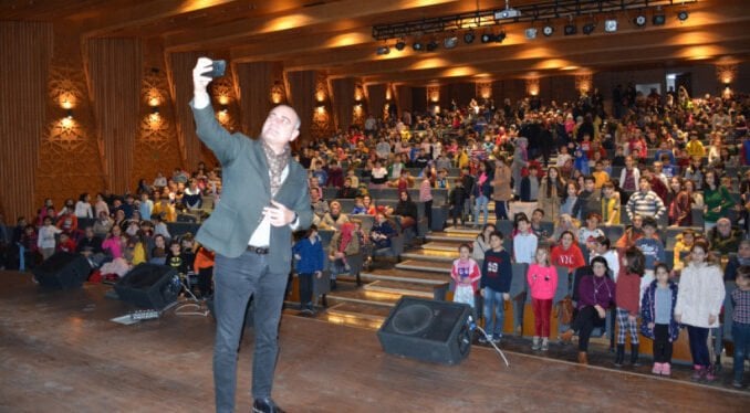 Gemlik Belediyesi Çocuk Etkinlikleri Festivali devam ediyor