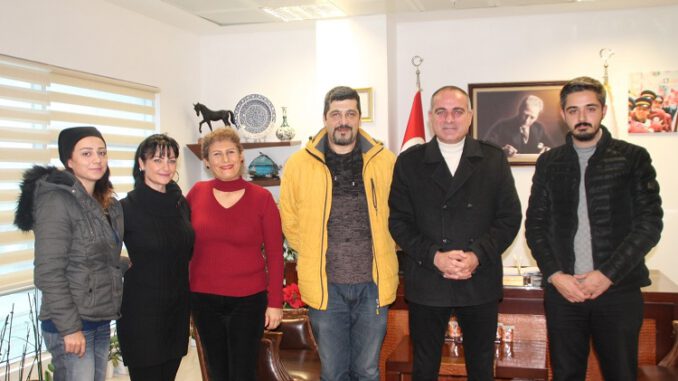 Gemlik'teki Özel Tiyatro Topluluğuna Belediye Desteği