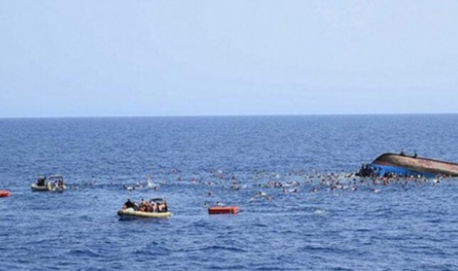 Yunanistan Açıklarında Göçmen Teknesi Battı En Az 12 Ölü!
