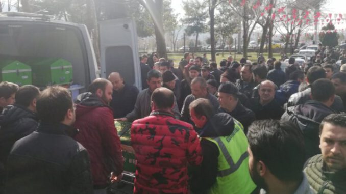 Bursa'da İş Yerinde Kalp Krizi Geçiren Adem Alıç Son Yolculuğuna Uğurlandı