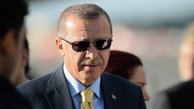 Cumhurbaşkanı Erdoğan'dan Corona Virüs Tedbiri Her Sabah Bir Kaşık 'Dut Pekmezi' İçerim
