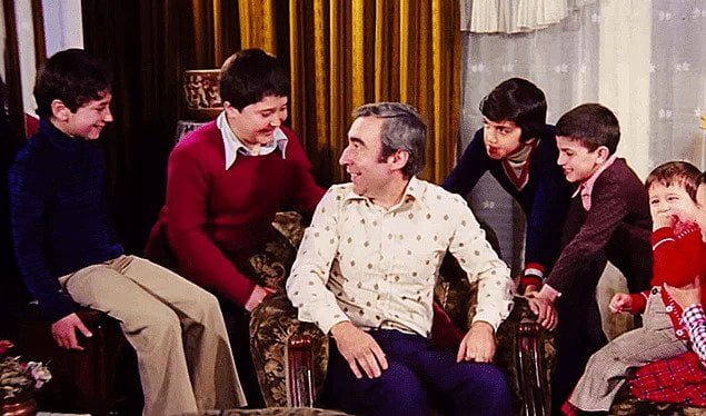 Show TV'den 'Neşeli Günler' Filmine Sansür